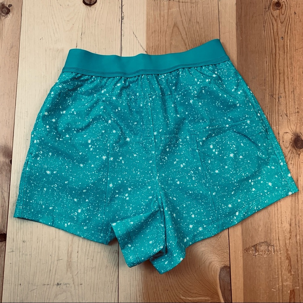 Nike Dri-Fit turquoise print tennis shorts S - Picture 5 of 13